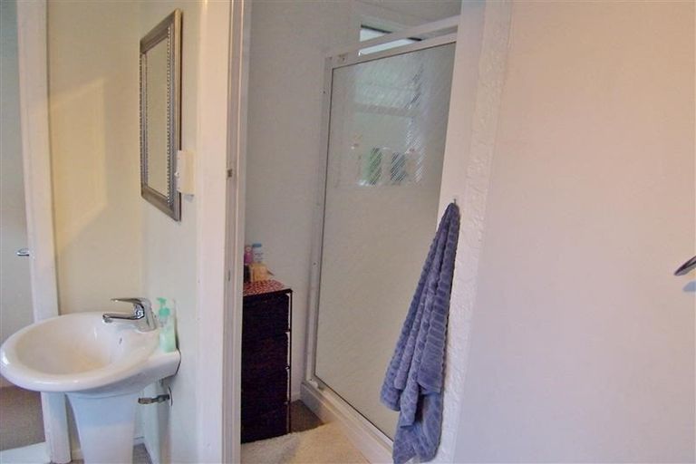 Photo of property in 1/5 Park Road, Paraparaumu Beach, Paraparaumu, 5032