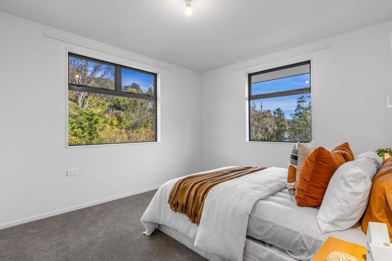 Photo of property in 132 Port Hills Road, Heathcote Valley, Christchurch, 8022