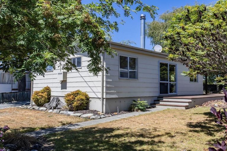 Photo of property in 11 Godley Street, Twizel, 7901