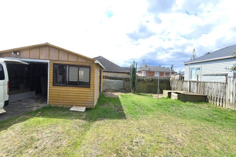Photo of property in 55 Tatariki Street, Rosehill, Papakura, 2113