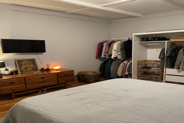 Photo of property in 2/22 Clayburn Road, Glen Eden, Auckland, 0602