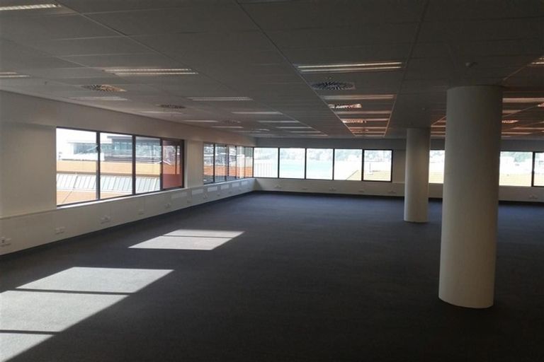 Photo of property in 36 Customhouse Quay, Wellington Central, Wellington, 6011