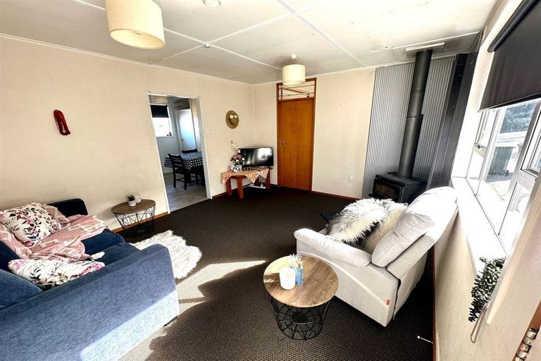 Photo of property in 12a Pakefield Street, Balclutha, 9230