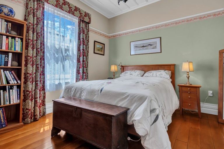 Photo of property in 3 Lake Road, Devonport, Auckland, 0624