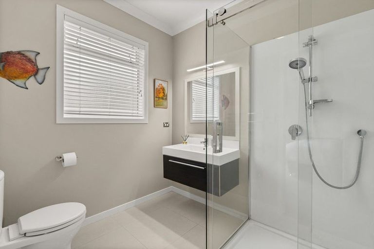 Photo of property in 24 Cotswold Place, Ohauiti, Tauranga, 3112