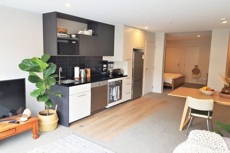 Photo of property in Vsp South, 405/166 Victoria Street, Te Aro, Wellington, 6011