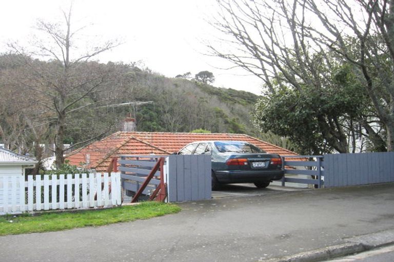 Photo of property in 340 Karori Road, Karori, Wellington, 6012