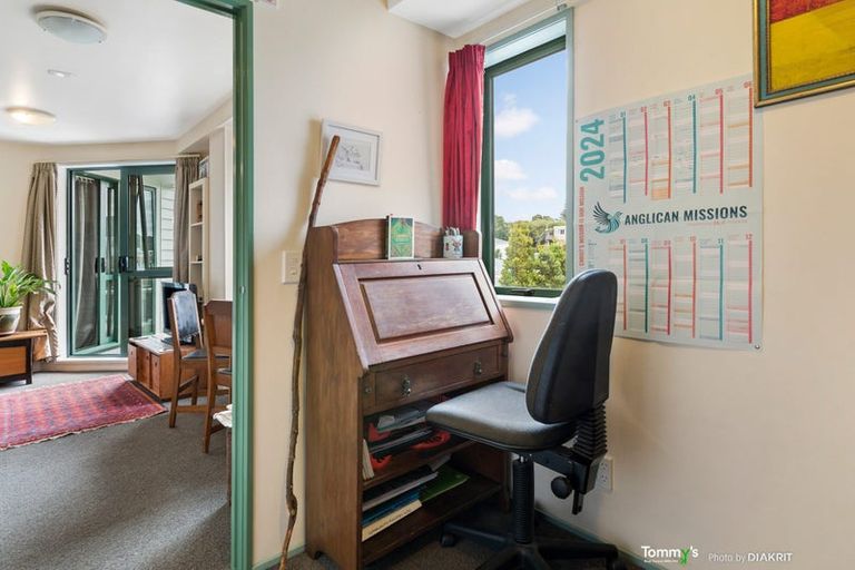 Photo of property in Palm Grove Apartments, 16/13b Palm Grove, Berhampore, Wellington, 6023