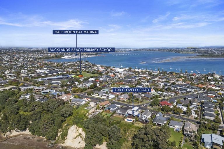Photo of property in 108 Clovelly Road, Bucklands Beach, Auckland, 2012