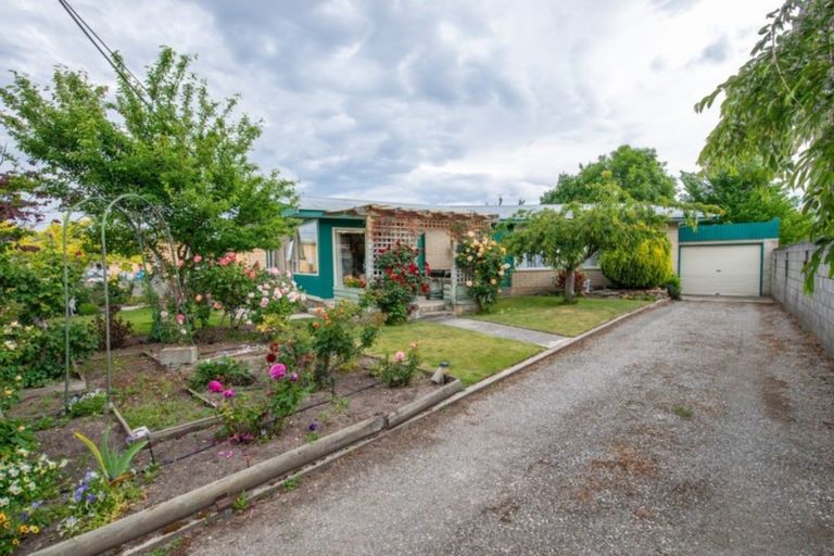 Photo of property in 23 Campbell Street, Alexandra, 9320