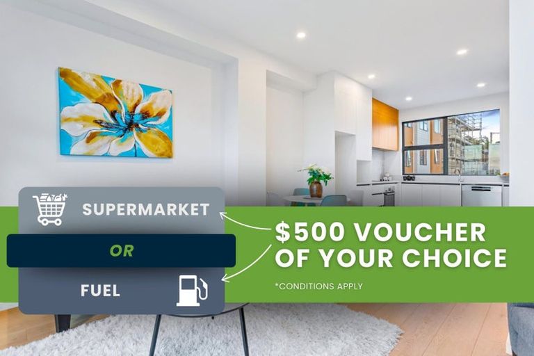 Photo of property in 8/28 Lavelle Road, Henderson, Auckland, 0612