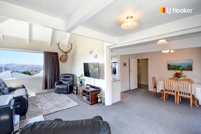 Photo of property in 39 Salmond Street, Halfway Bush, Dunedin, 9010