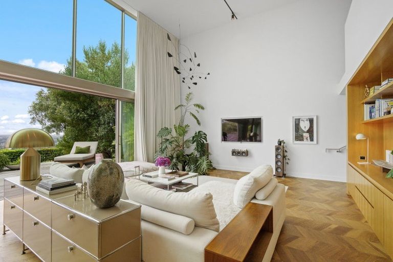 Photo of property in 67 Whaka Terrace, Huntsbury, Christchurch, 8022