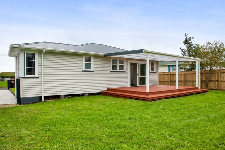 Photo of property in 22 Elizabeth Street, Patea, 4520