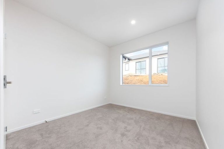 Photo of property in 13 Piedmonte Avenue, Pokeno, 2402