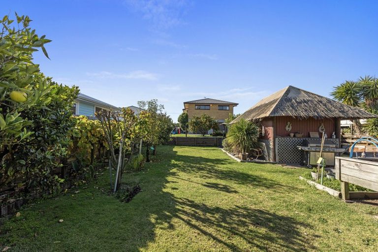 Photo of property in 816 Papamoa Beach Road, Papamoa Beach, Papamoa, 3118