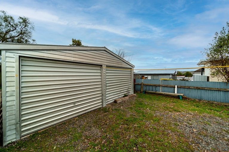 Photo of property in 19 Mccarthy Terrace, Waipukurau, 4200
