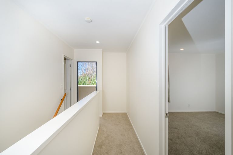 Photo of property in 4 Kora Avenue, Ranui, Auckland, 0612