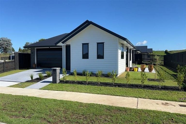 Photo of property in 42 Evergreen Parade, Morrinsville, 3300