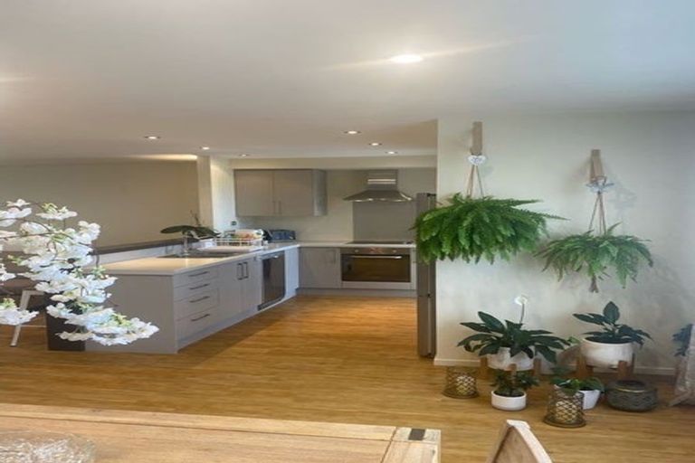 Photo of property in 6e Henley Green, Northwood, Christchurch, 8051