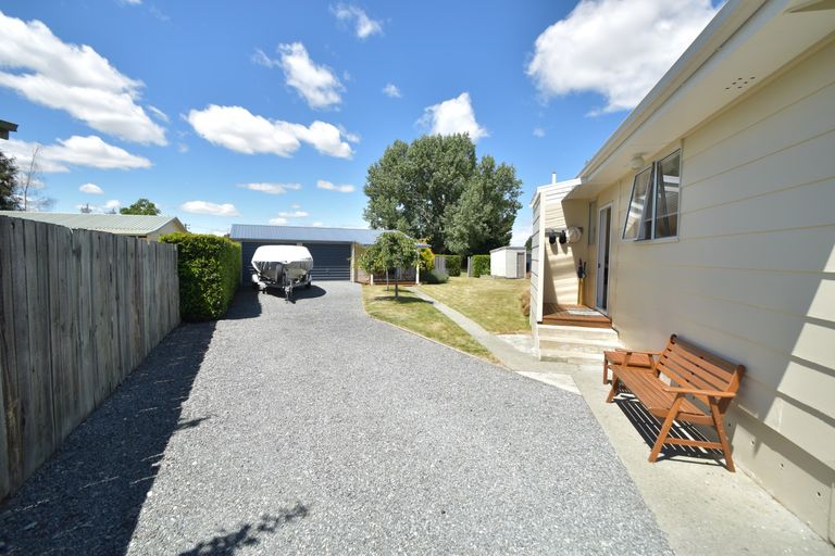 Photo of property in 62 Omahau Crescent, Twizel, 7901