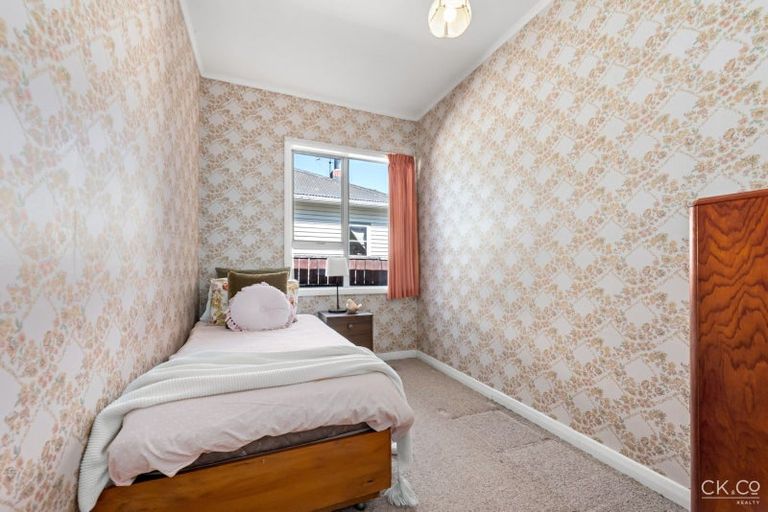 Photo of property in 17 Hart Avenue, Boulcott, Lower Hutt, 5011