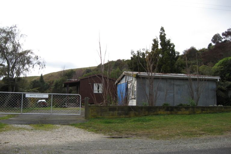 Photo of property in 50 Rototai Road, Takaka, 7110