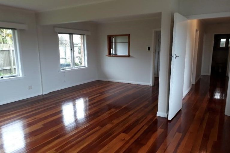 Photo of property in 35 Barrack Road, Mount Wellington, Auckland, 1060