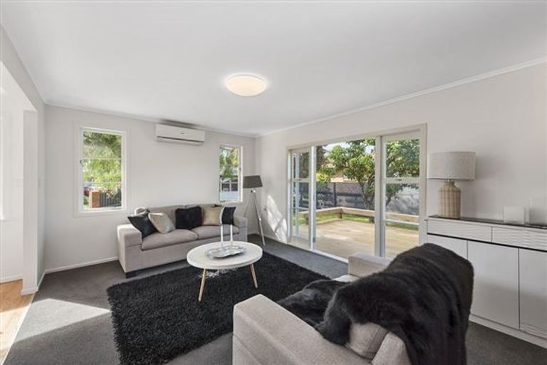 Photo of property in 3 Rutland Street, Fairview Downs, Hamilton, 3214