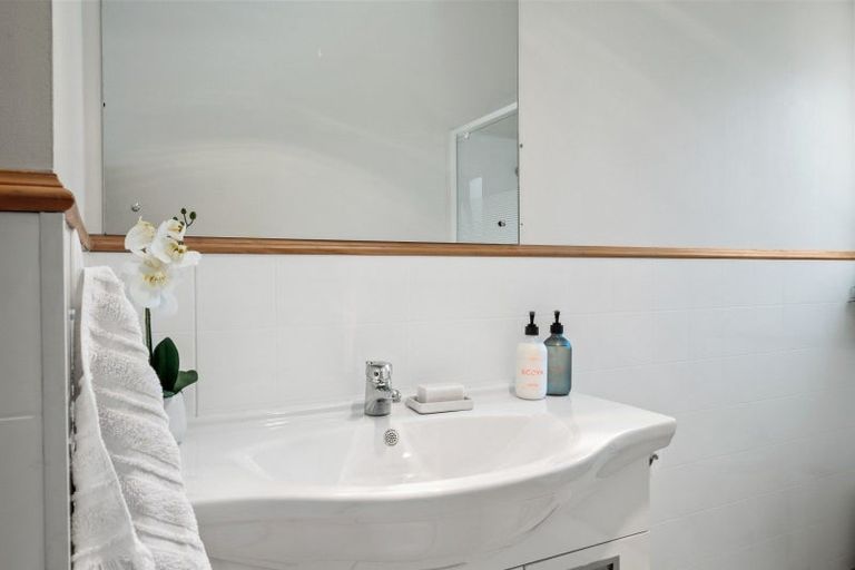 Photo of property in 446 Peninsula Road, Kelvin Heights, Queenstown, 9300