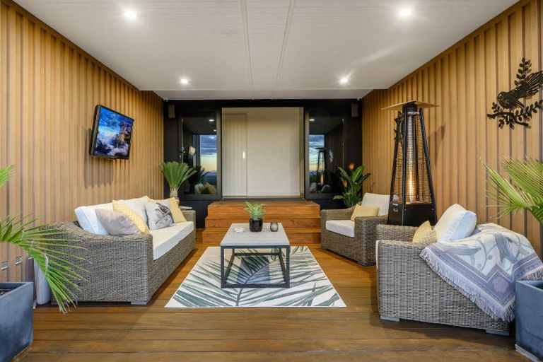 Photo of property in 31 Roger Guy Place, Welcome Bay, Tauranga, 3175