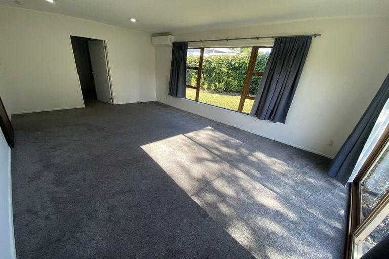 Photo of property in 1/26 Wattle Street, New Lynn, Auckland, 0600