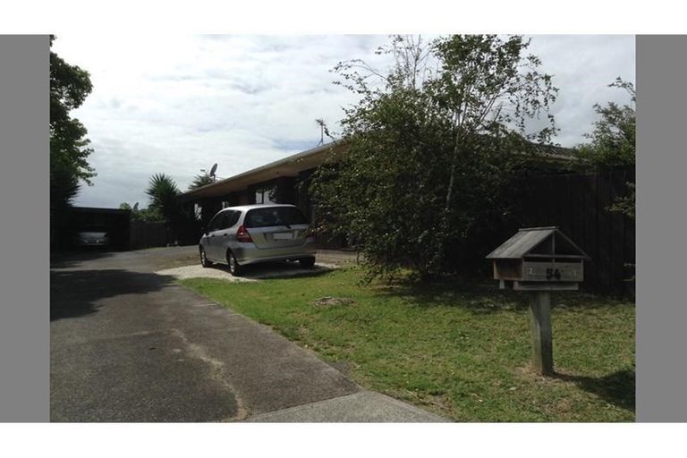 Photo of property in 1/54 Highland Park Drive, Highland Park, Auckland, 2010