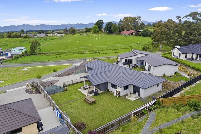 Photo of property in 137 Mapua Drive, Mapua, 7005