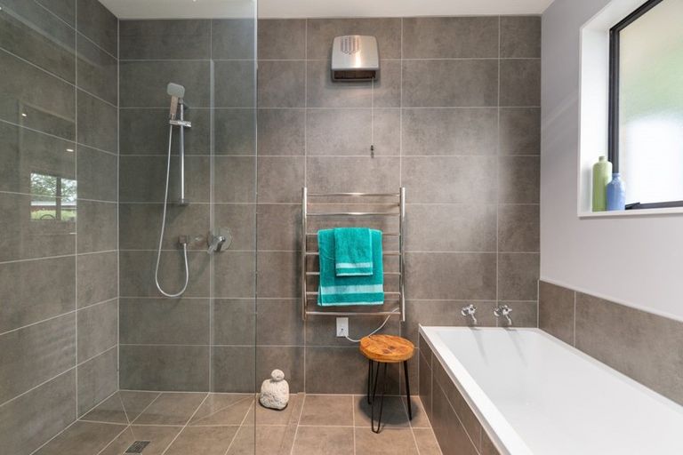 Photo of property in 7 Manahi Place, Woodend, 7610