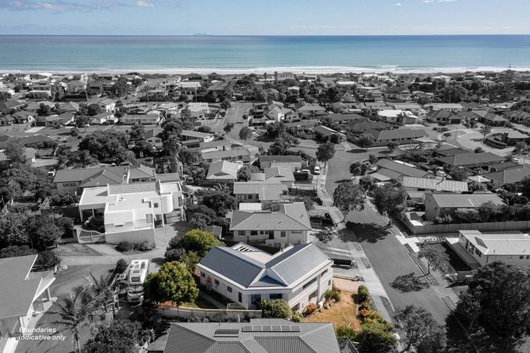 Photo of property in 18 Claydon Place, Ohope, 3121