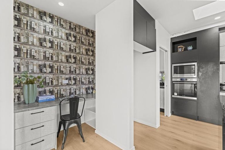 Photo of property in 5 Skibbereen Drive, Halswell, Christchurch, 8025