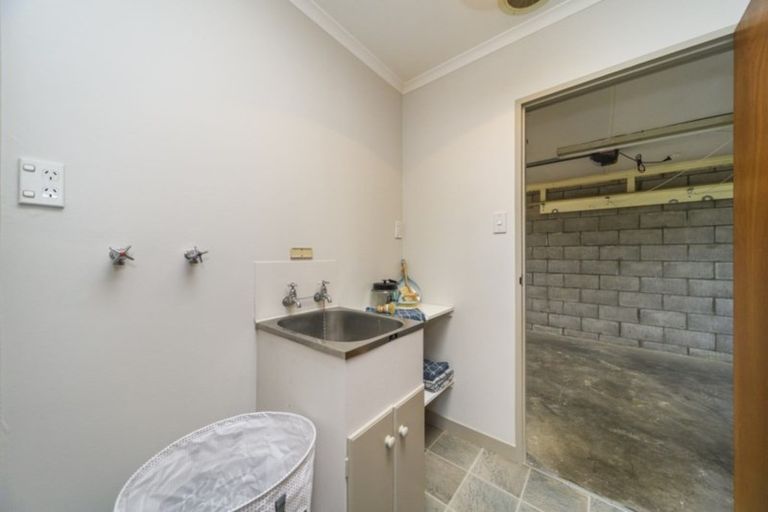 Photo of property in 7a Marama Crescent, Palmerston North, 4414