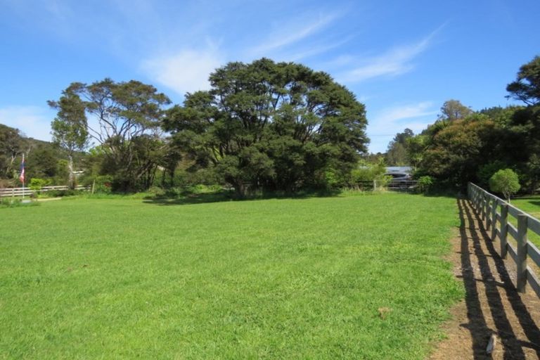 Photo of property in 1100 Hauraki Road, Coromandel, 3506