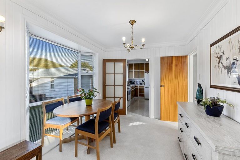 Photo of property in 7 Ferretti Grove, Avalon, Lower Hutt, 5011