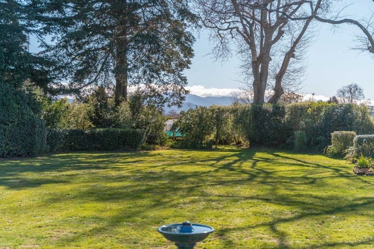 Photo of property in 73 Park Road, Carterton, 5713