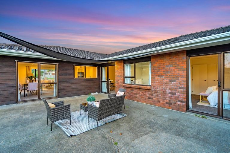 Photo of property in 148 Mazengarb Road, Paraparaumu, 5032