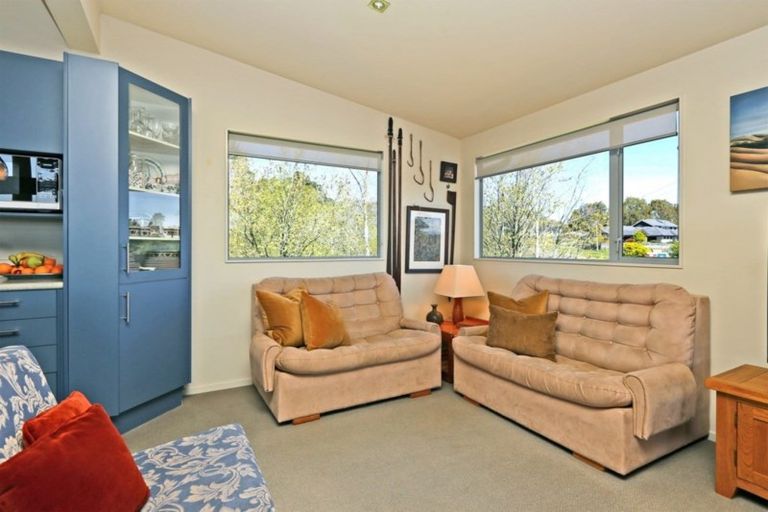 Photo of property in 57 Durham Drive, Havelock North, 4130