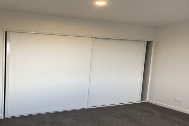 Photo of property in 25 John Street, Stokes Valley, Lower Hutt, 5019