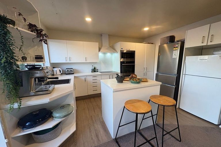 Photo of property in 17 Marley View Street, Somerfield, Christchurch, 8024