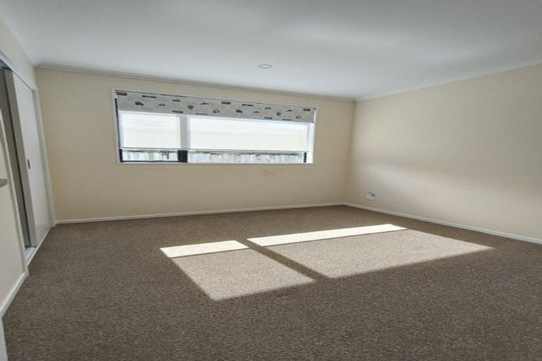 Photo of property in 8a Turpin Road, Riverhead, 0820