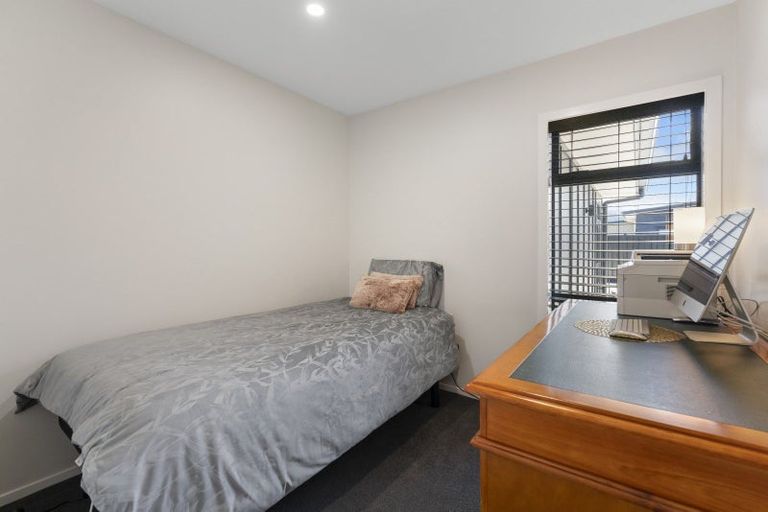 Photo of property in 32 Tawhai Crescent, Wharewaka, Taupo, 3330