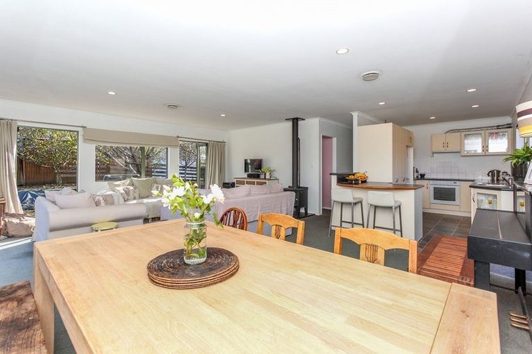 Photo of property in 26 Carthew Street, Okato, 4335