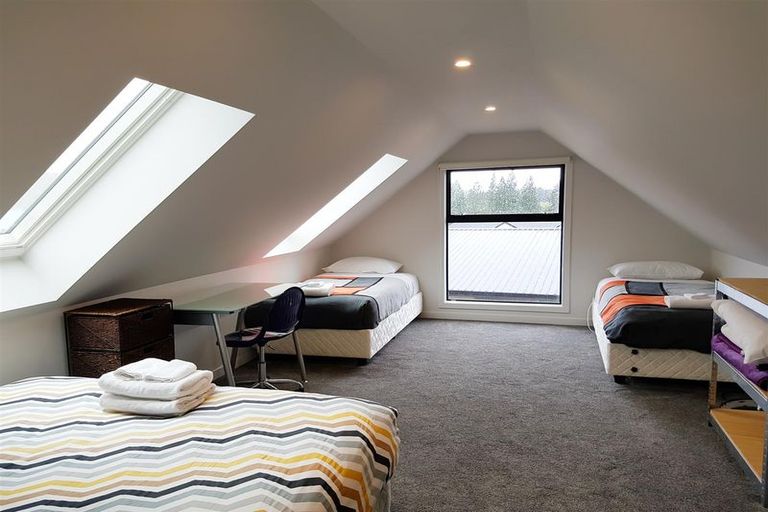 Photo of property in 1 Pollock Place, Lake Tekapo, 7999