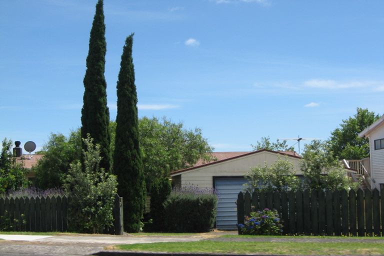 Photo of property in 5 Torkar Road, Clarks Beach, 2122